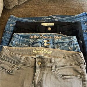 Closet Closing! Four pairs of jeans